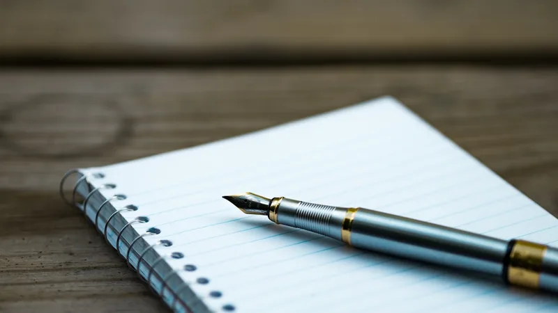English Grammar Rules, Punctuation, and Apostrophe Examples Concept