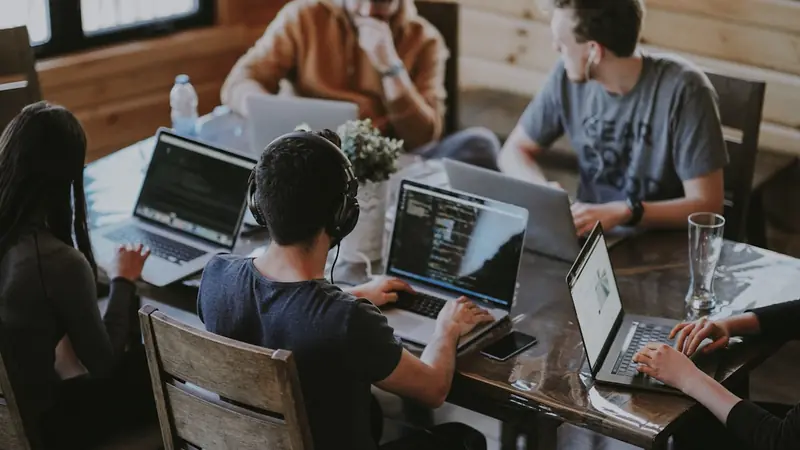 Success100x.com Career Development & Business Strategy